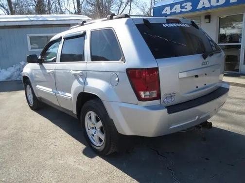 2010 Jeep Grand Cherokee Laredo