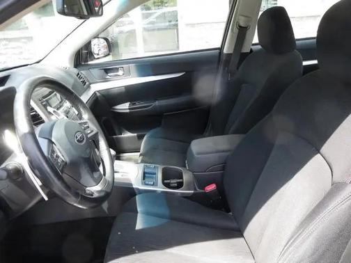 Ice Silver Metallic 2013 Subaru Legacy Premium