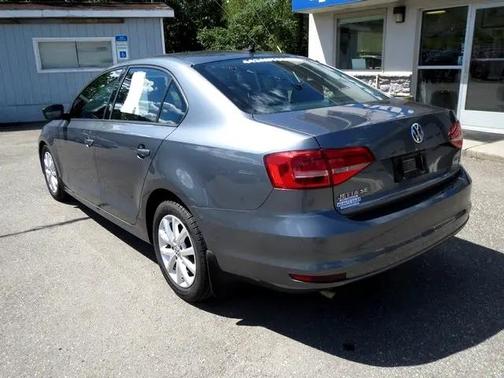 2015 Volkswagen Jetta 1.8T SE