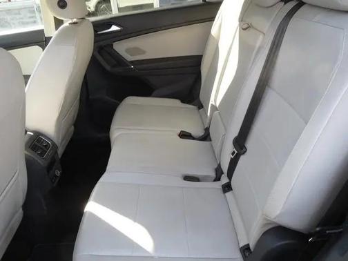 2018 Volkswagen Tiguan 2.0T SEL