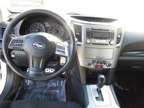 2013 Subaru Legacy Sport