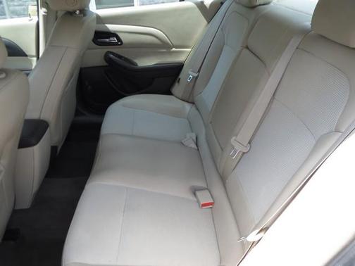 2015 Chevrolet Malibu 1LT