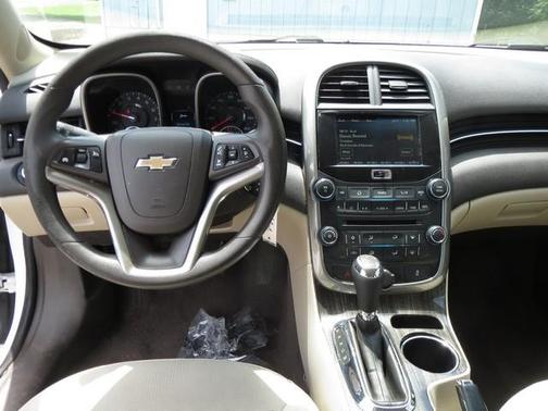 2015 Chevrolet Malibu 1LT
