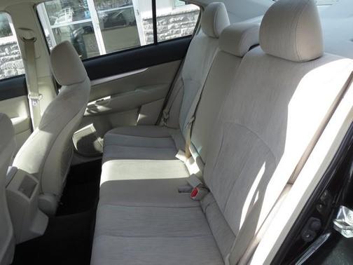 2014 Subaru Legacy Premium