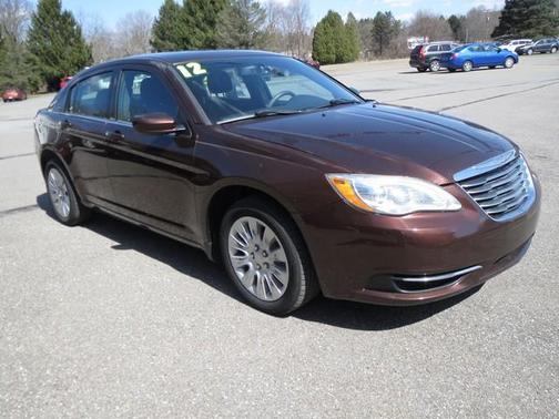 2012 Chrysler 200 LX