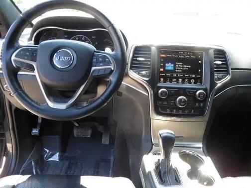 Gray 2016 Jeep Grand Cherokee Limited