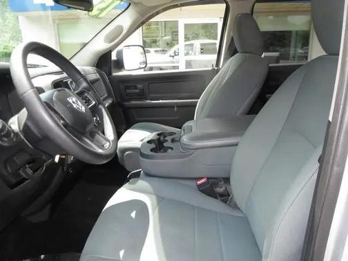 Bright Silver Metallic Clearcoat 2015 RAM 1500 Tradesman