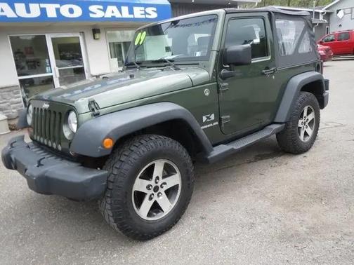 Green 2009 Jeep Wrangler X