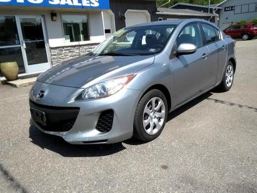 2013 Mazda Mazda3 i SV