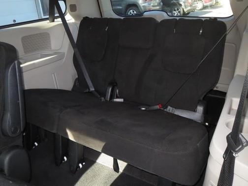 2012 Chrysler Town & Country Touring