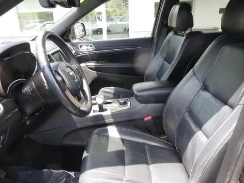 Brilliant Black Crystal Pearlcoat 2015 Jeep Grand Cherokee Limited