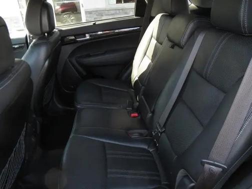 Dark Cherry 2014 Kia Sorento SX