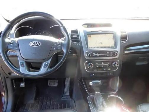 Dark Cherry 2014 Kia Sorento SX