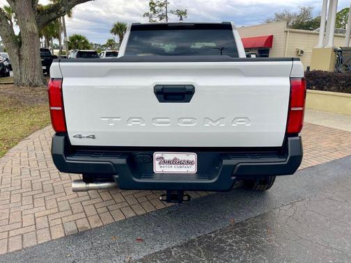 2025 Toyota Tacoma SR