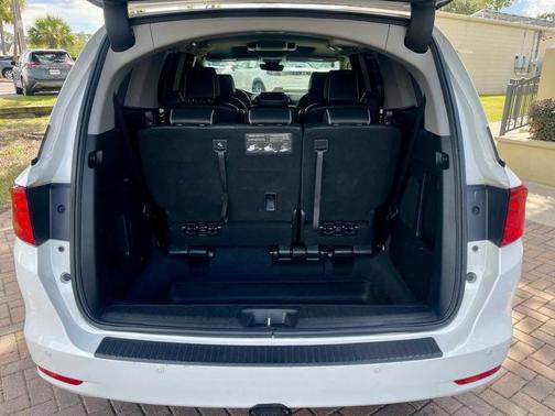 2022 Honda Odyssey Elite Automatic