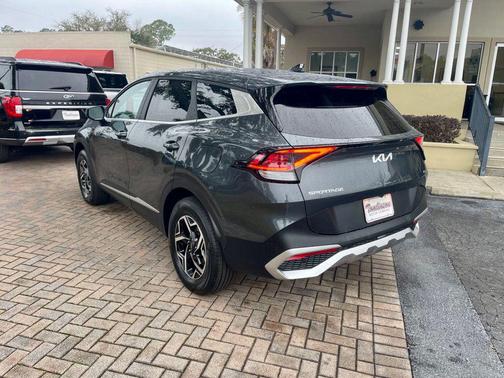 2025 Kia Sportage LX