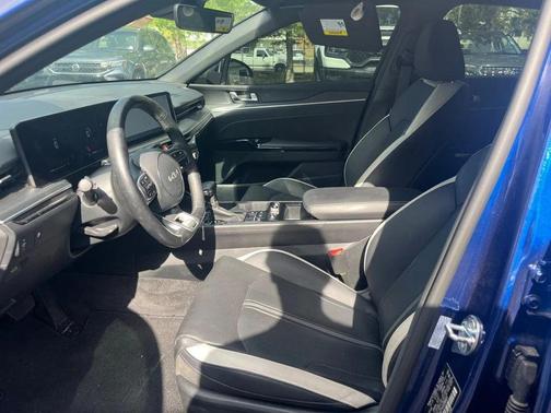 Yacht Blue 2025 Kia K5 GT-Line