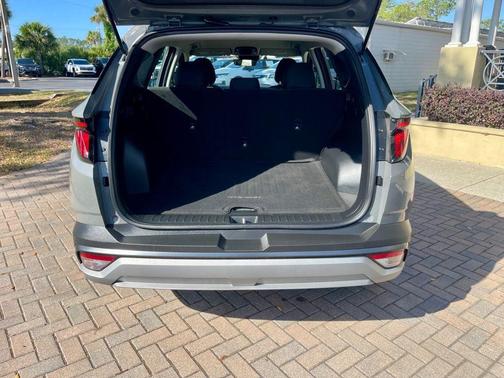 Hampton Gray 2026 Hyundai TUCSON SE