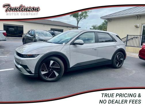 Cyber Gray 2025 Hyundai IONIQ 5 SE
