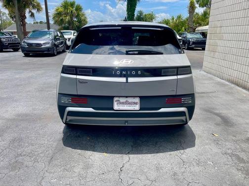 Cyber Gray 2025 Hyundai IONIQ 5 SE