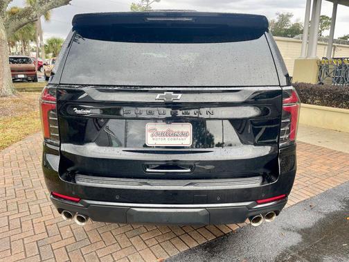 2025 Chevrolet Suburban 4WD 4dr Z71