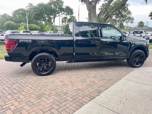 2024 Ford F-150 Platinum
