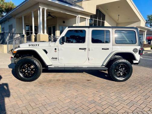 2020 Jeep Wrangler Unlimited Willys 4X4