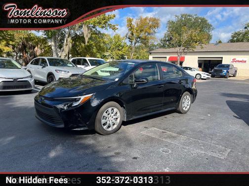 2025 Toyota Corolla Hybrid LE