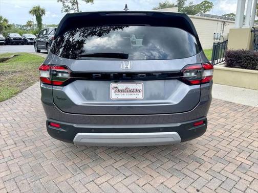 2025 Honda Pilot EX-L 2WD