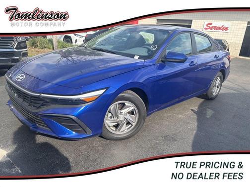 2025 Hyundai ELANTRA SE