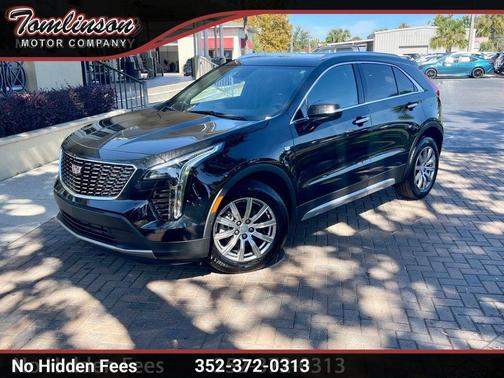 2022 Cadillac XT4 Premium Luxury