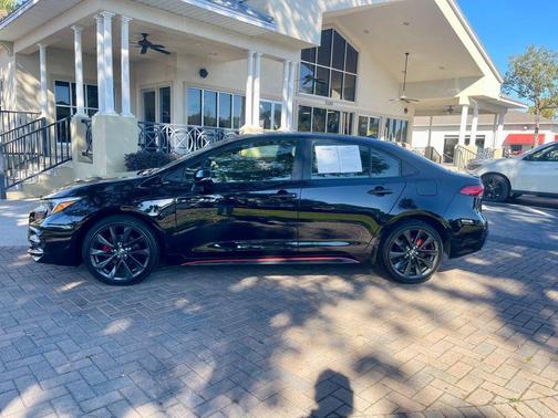 2023 Toyota Corolla Hybrid SE