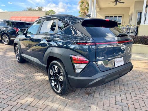 2025 Hyundai KONA SEL Convenience FWD