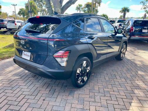 2025 Hyundai KONA SEL Convenience FWD