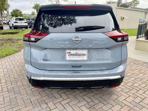 2024 Nissan Rogue Platinum
