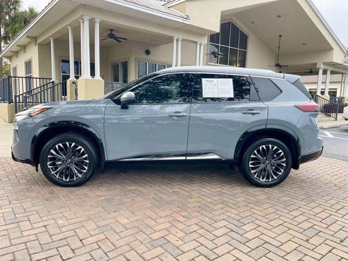 2024 Nissan Rogue Platinum