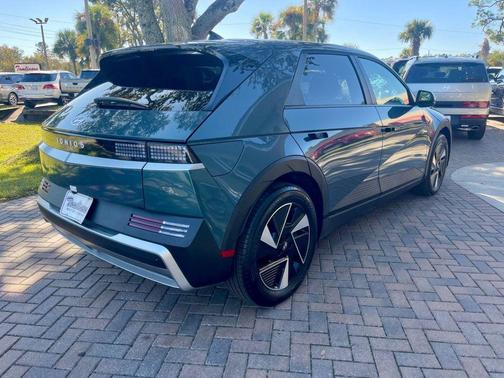 2025 Hyundai IONIQ 5 SE