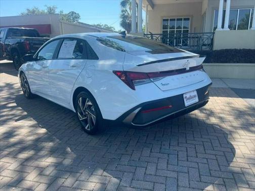2025 Hyundai ELANTRA Sport