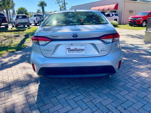 2025 Toyota Corolla Hybrid LE