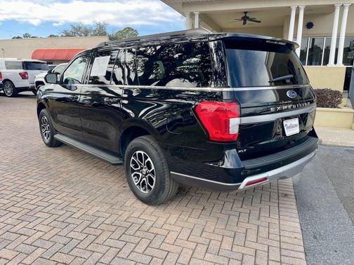 2024 Ford Expedition XLT