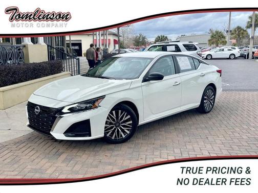 2025 Nissan Altima SV