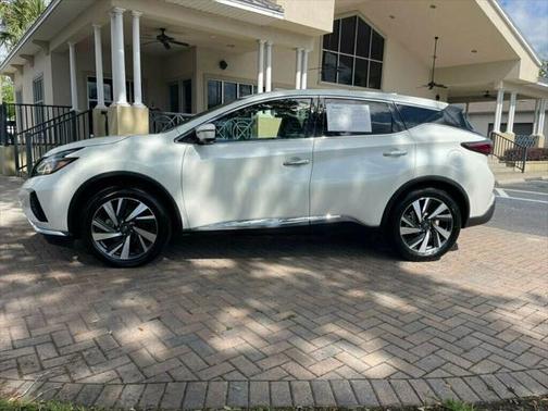2023 Nissan Murano AWD SL