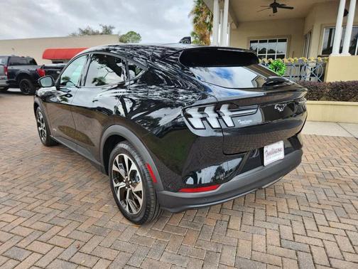 2024 Ford Mustang Mach-E Select