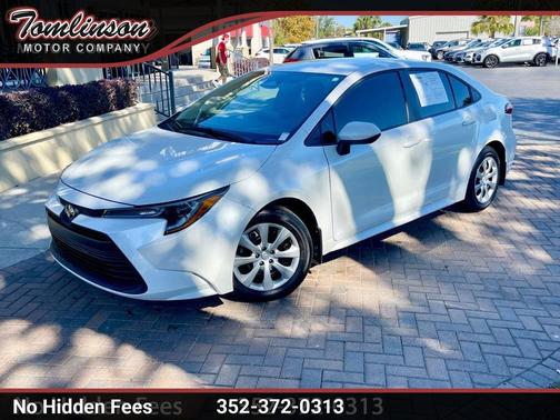 2025 Toyota Corolla LE