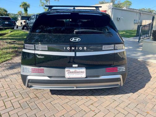 2025 Hyundai IONIQ 5 SEL