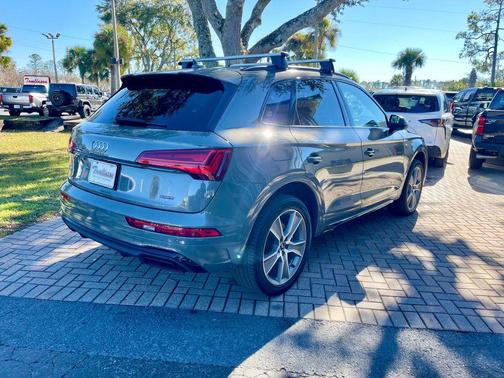 2025 Audi Q5 S LINE PREMIUM
