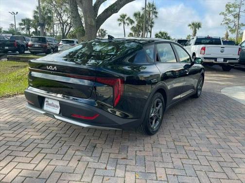 2025 Kia K4 LXS WITH ONLY 150 MILES!