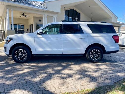 2024 Ford Expedition XLT