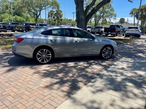 Sterling Gray Metallic 2025 Chevrolet Malibu LT