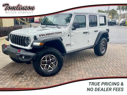 Bright White Clearcoat 2025 Jeep Wrangler Rubicon
